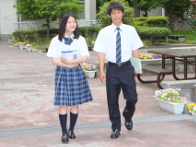 西成高等学校の制服