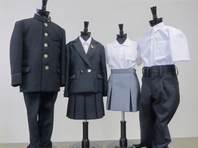 光陵高等学校の制服