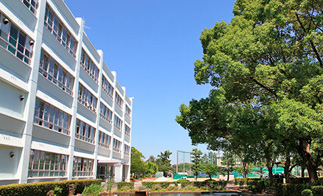 県立伊丹高等学校