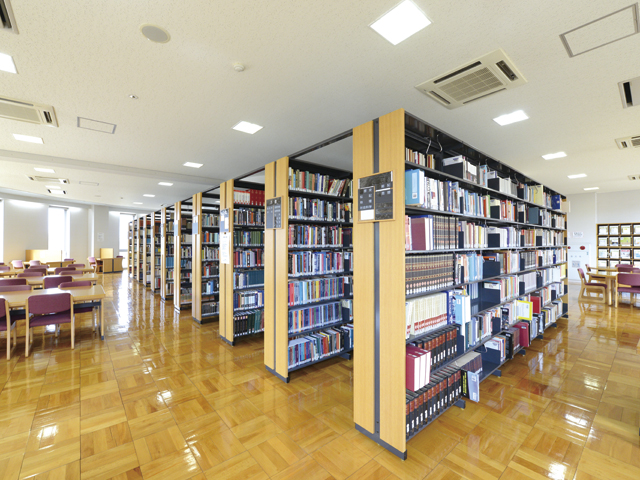 愛知文教大学の図書館