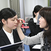日本外国語専門学校のオープンキャンパス