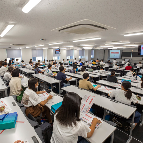 日本福祉大学のオープンキャンパスビジュアル