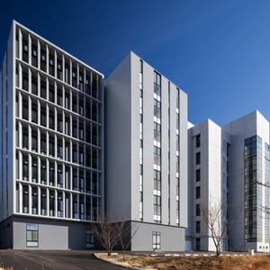 愛知工業大学