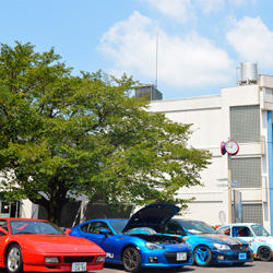 中日本自動車短期大学