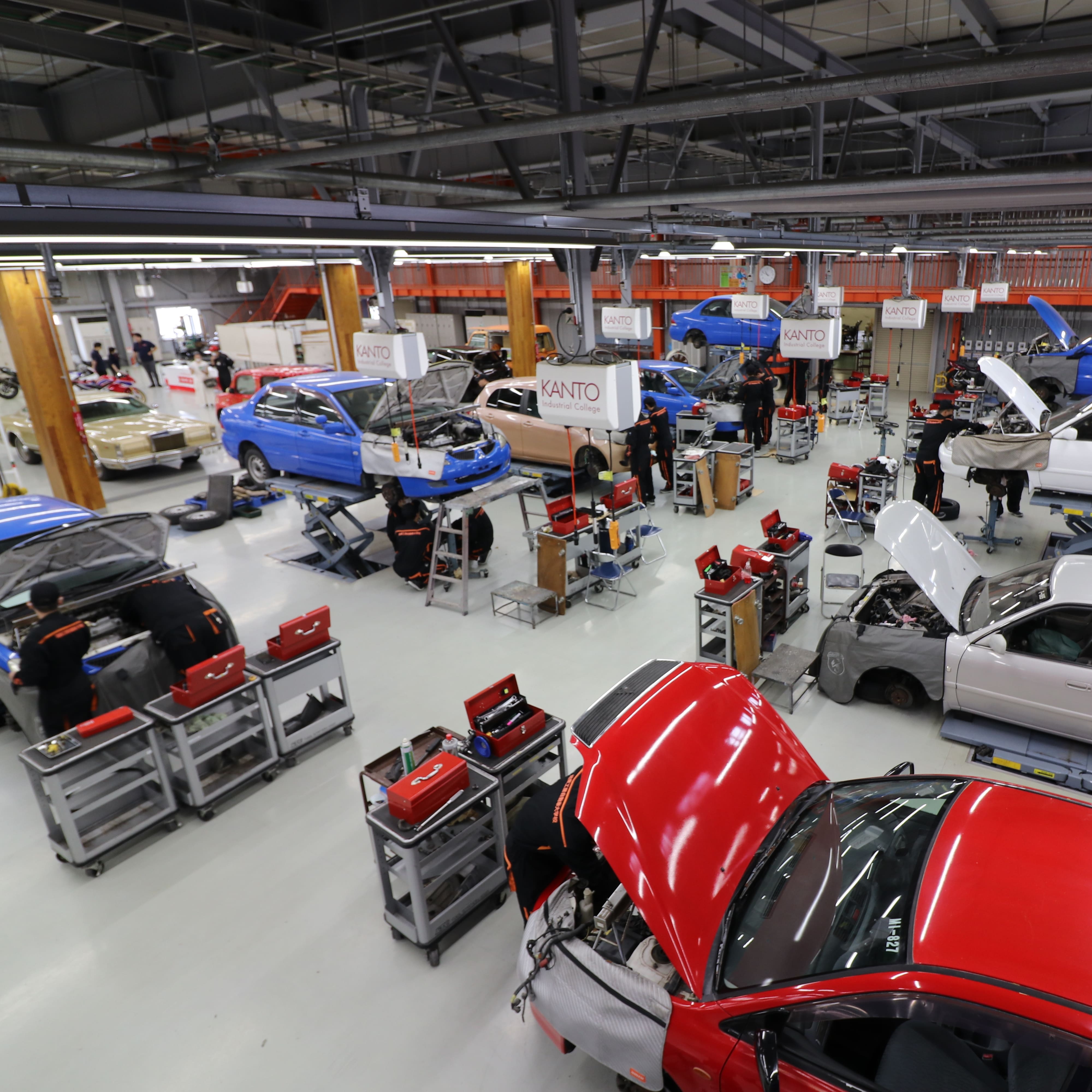 関東工業自動車大学校