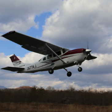 日本航空大学校 北海道 新千歳空港キャンパス 学校案内や願書など資料請求 Js日本の学校