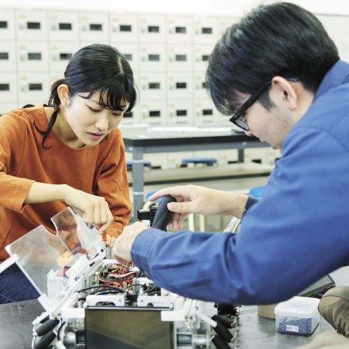 大阪電気通信大学4