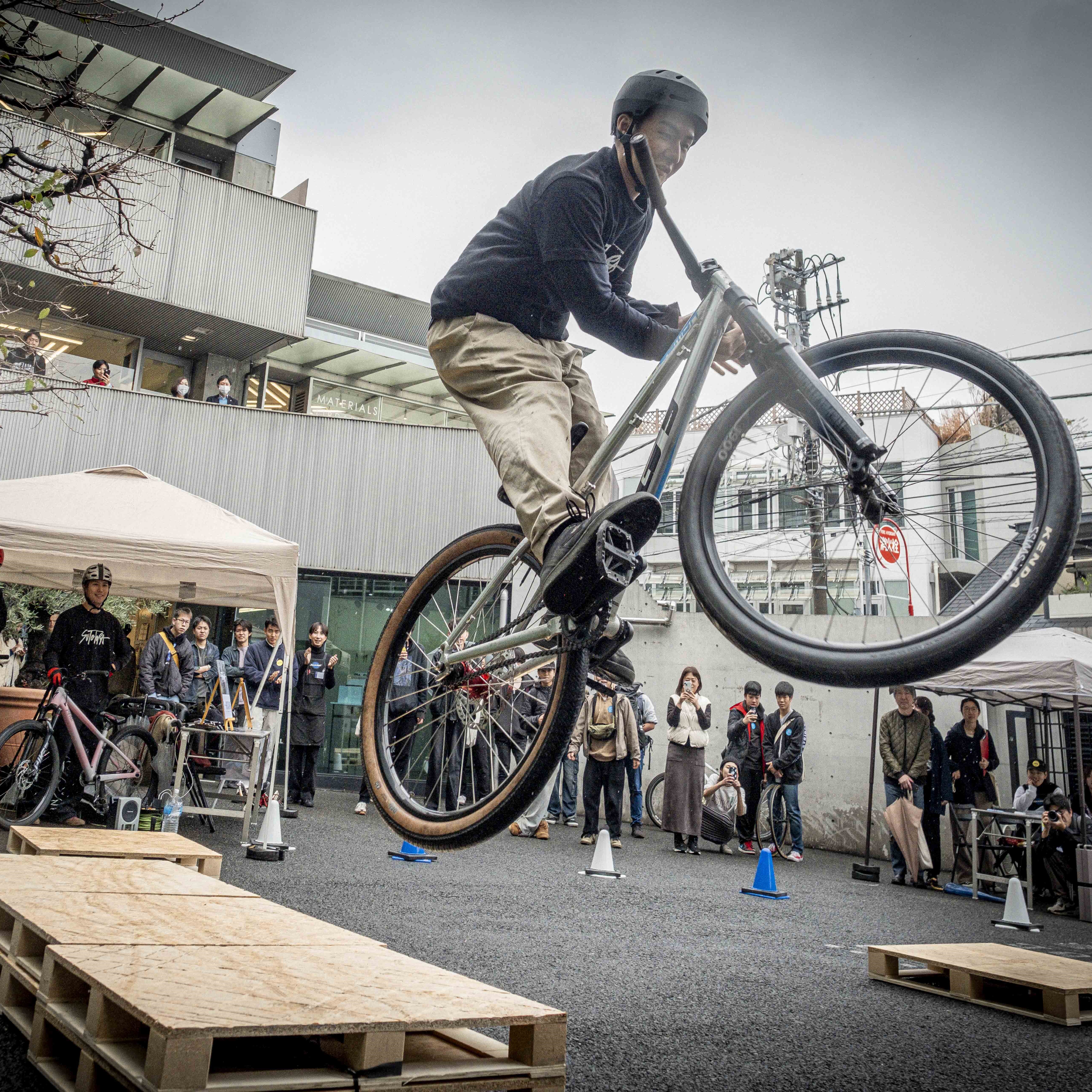 東京サイクルデザイン専門学校3