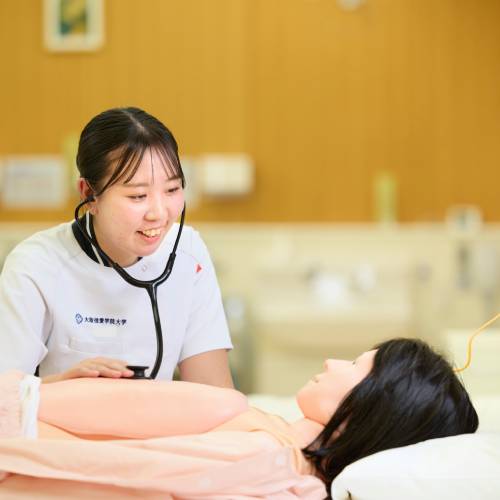 大阪信愛学院大学3