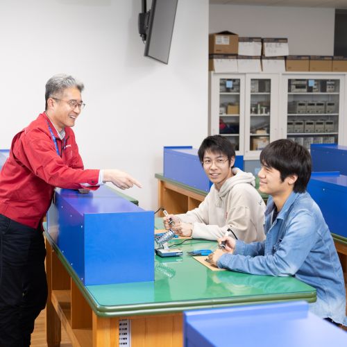 東京電子専門学校3