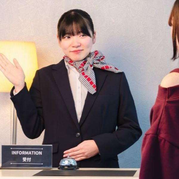 ホテルのお仕事体験(ブライダル・ホテル科)／足利デザイン・ビューティ専門学校