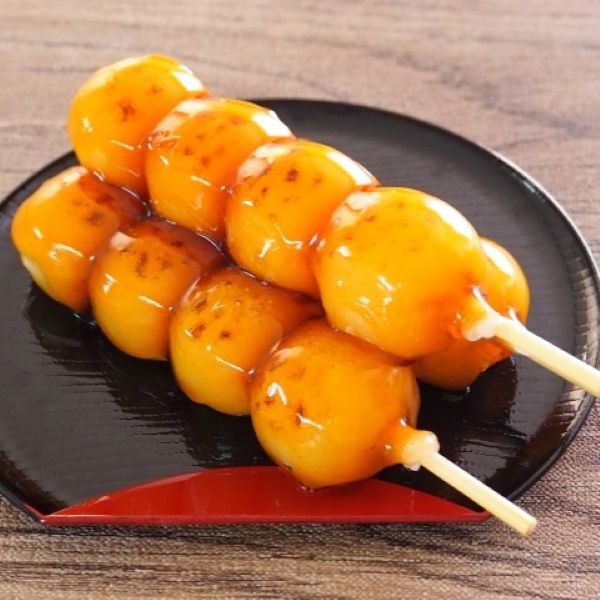 「みたらし団子と抹茶ドリンク」アツアツみたらし団子と抹茶で和菓子を堪能しよう／足利製菓専門学校