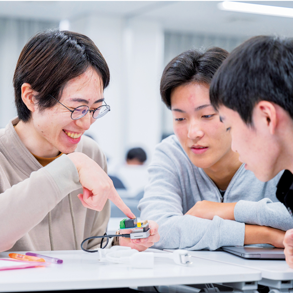 船橋情報ビジネス専門学校