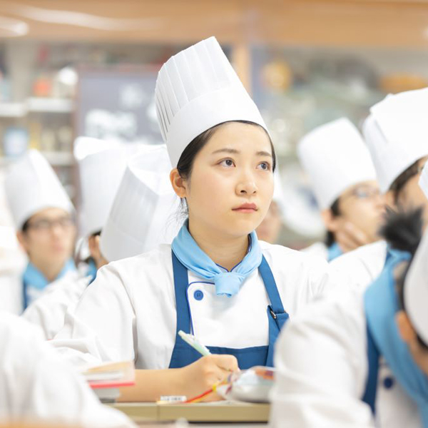 香川調理製菓専門学校