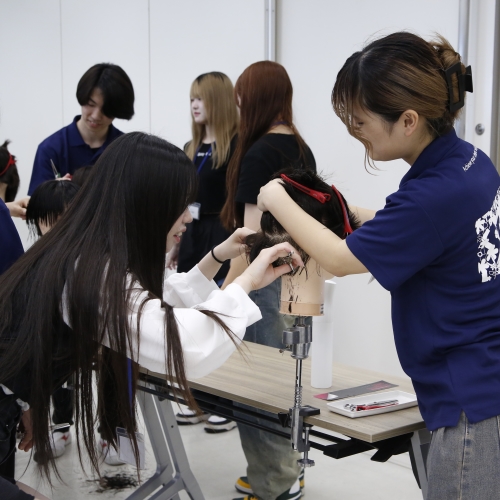 国際理容美容専門学校