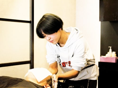 国際理容美容専門学校