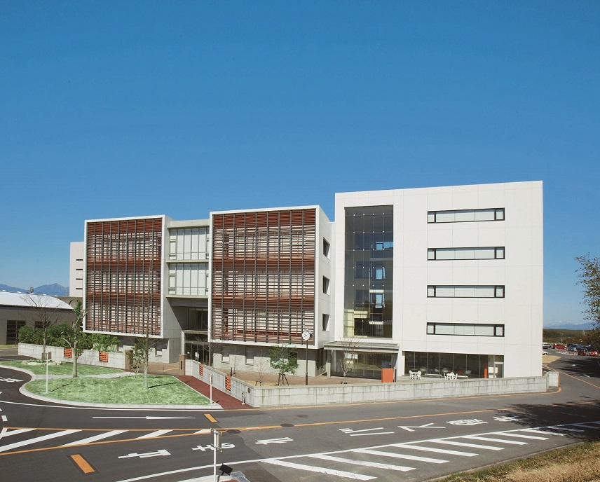 四日市看護医療大学