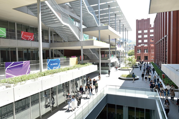 龍谷大学国際学部(グローバルスタディーズ学科)