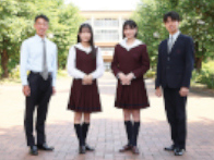 共愛学園高等学校の制服