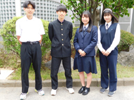 蕨高等学校の制服
