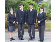 埼玉県立草加南高等学校の制服