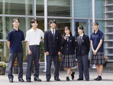 愛知工業大学名電高等学校の制服