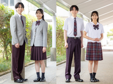 豊川高等学校の制服