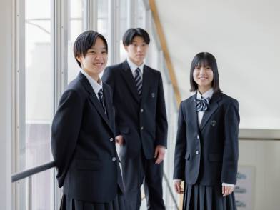 京都廣学館高等学校の制服