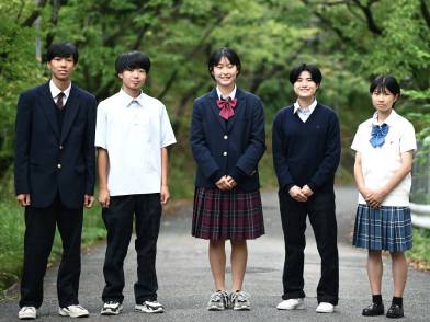 豊島高等学校の制服