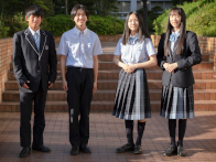 神戸国際大学附属高等学校の制服