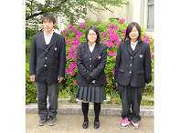 法隆寺国際高等学校の制服