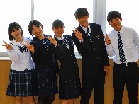 惺山高等学校の制服