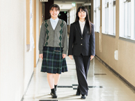 桜の聖母学院高等学校の制服