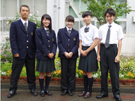 成瀬高等学校の制服