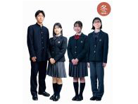岩倉高等学校の制服