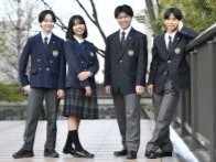 創価高等学校の制服