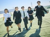 向上高等学校の制服