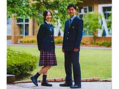 福岡大学附属若葉高等学校の制服