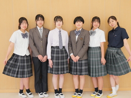 中村学園女子高等学校の制服