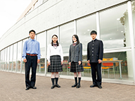 駒澤大学附属苫小牧高等学校の制服