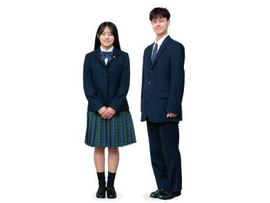 京都翔英高等学校の制服