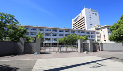 同朋高等学校