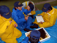 北海道　函館水産高校　海洋技術科生産コースの３年生のみなさん2