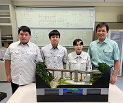 島根県　江津工業高校　建築・電気科電気コースの３人の３年生4