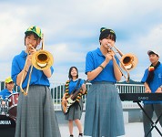 鳥取県　岩美高校　吹奏楽部ブルー・マーティン・ジャズ・オーケストラのみなさん3