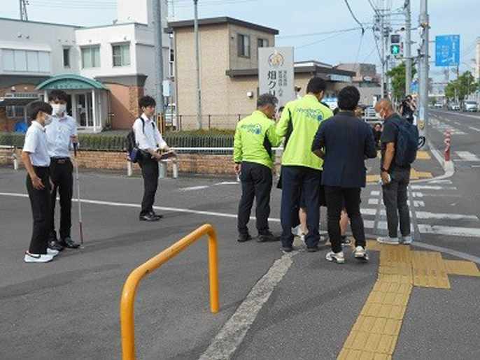 岡山県　岡山市立操山（みさおやま）中学校　ボランティア委員会の３年生4