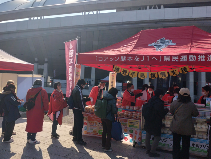 熊本県　熊本商業高校　マーケティング部のみなさん2