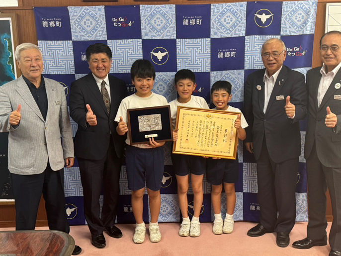 鹿児島県　龍郷町立龍郷（たつごう）小学校　児童のみなさん10