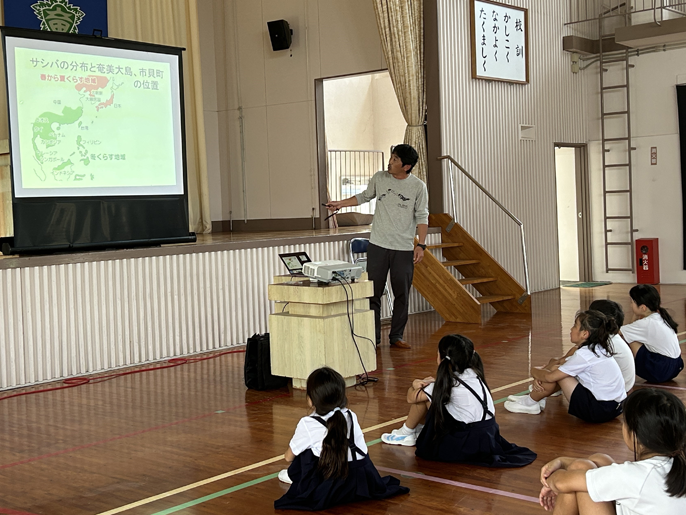 鹿児島県　龍郷町立龍郷（たつごう）小学校　児童のみなさん5