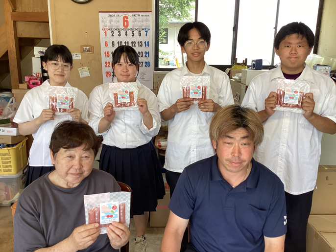 山形県　山形学院高校　調理科のみなさん10